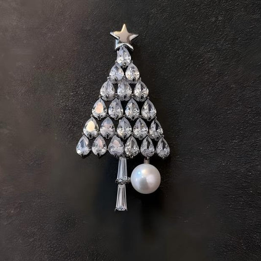 「 White Christmas Tree 」Brooch