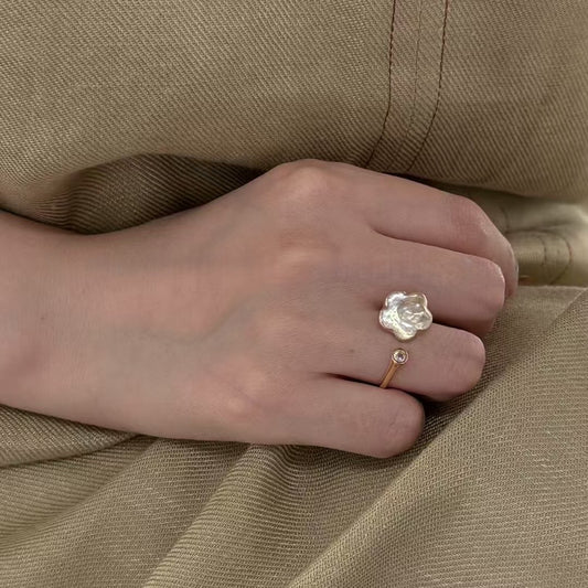 「 Plum Blossom 」Ring