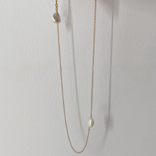 Petal-Shaped Baroque Pearl Pendant Necklace