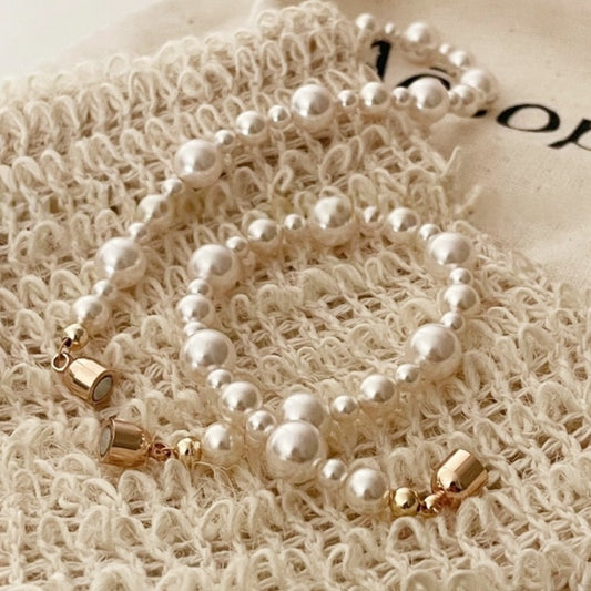 Mixed-Size Bead Magnetic Clasp Bracelet