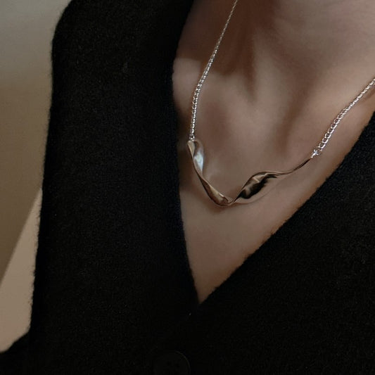 S925 Sterling Silver Large Wave Pendant Necklace