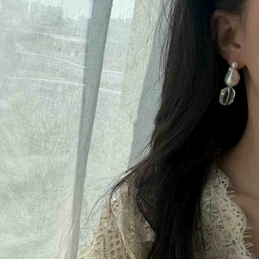 「 THAW 」 DROP EARRINGS