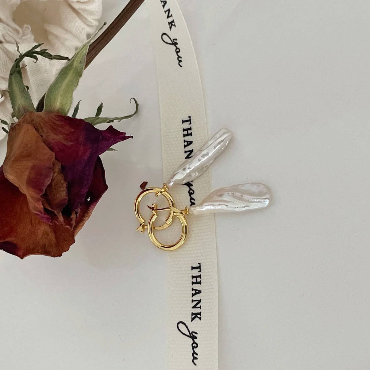 「 LINEA 」EARRINGS