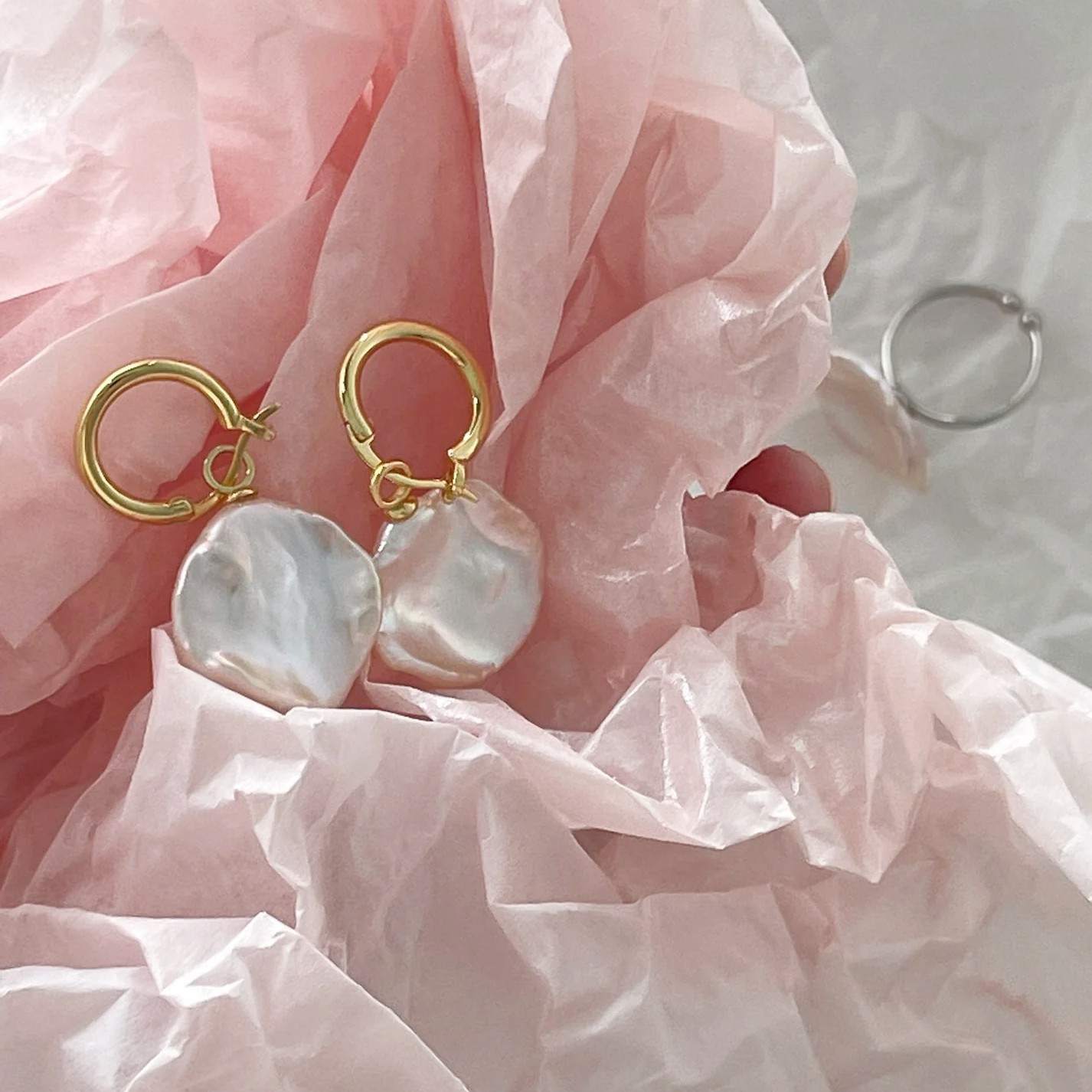 「 MOMENT 」 EARRINGS