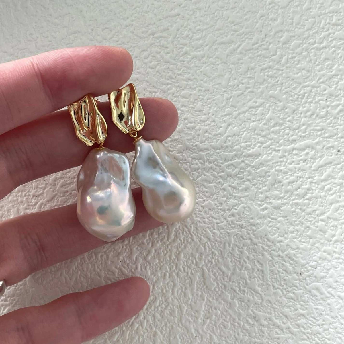 「 INTERPLAY 」EARRINGS