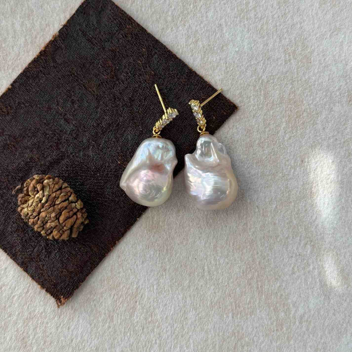 「 FAIRY BLUSH 」EARRINGS