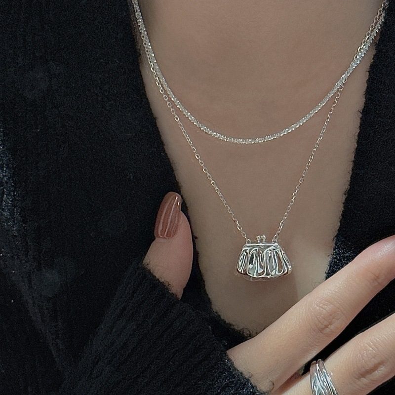 MINI HANDBAG PENDANT NECKLACE