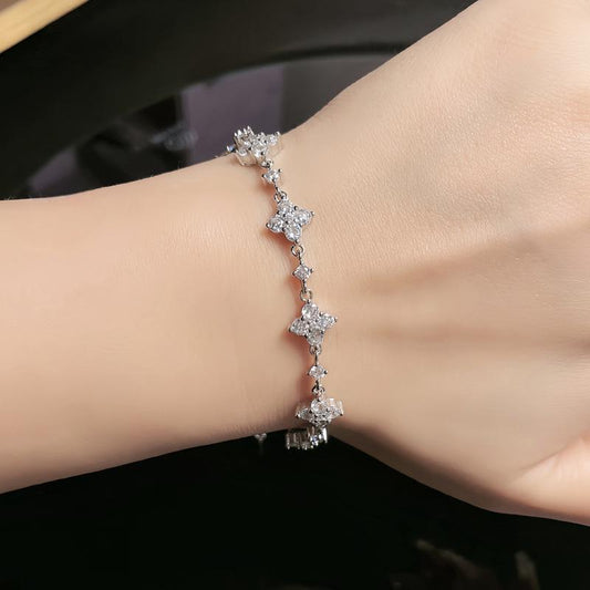 S925 Sterling Silver Four-Leaf Clover Bracelet with Moissanite