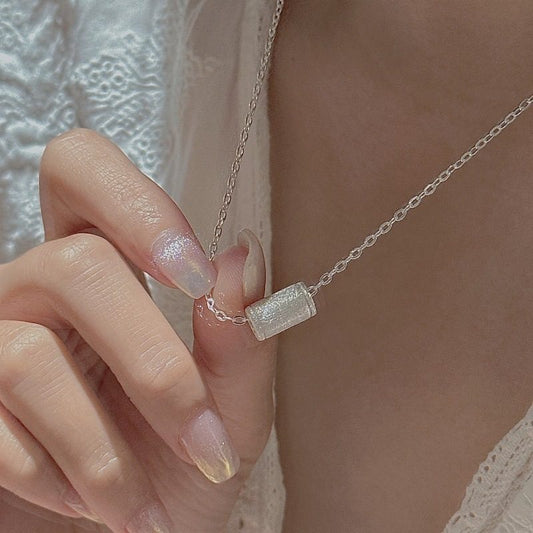 BRUSHED TEXTURE PENDANT NECKLACE