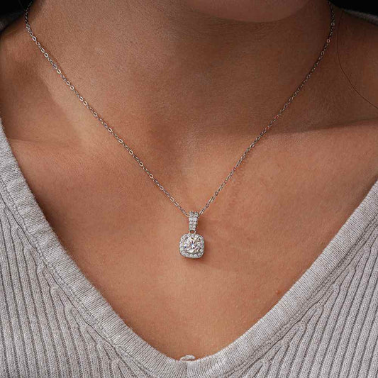 SUGARCUBE MOISSANITE NECKLACE