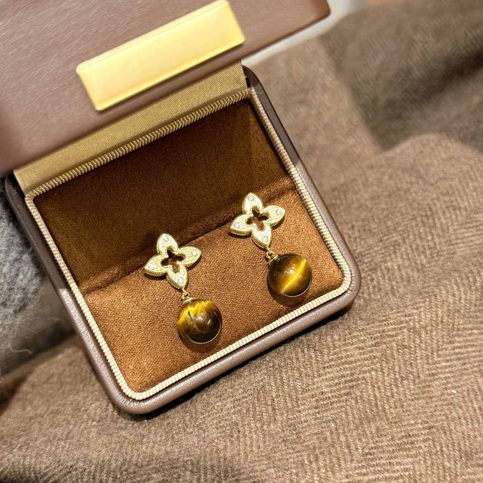 TIGER'S EYE FOUR-LEAF CLOVER EARRINGS