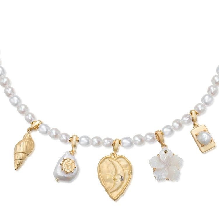 「 In the Wild 」Pearl Necklace