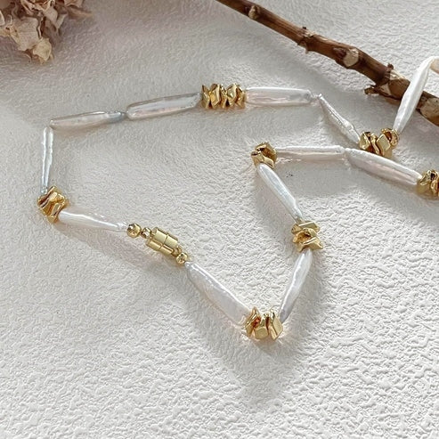 GOLDEN RHYTHM BAROQUE PEARL NECKLACE – LeBonFindr