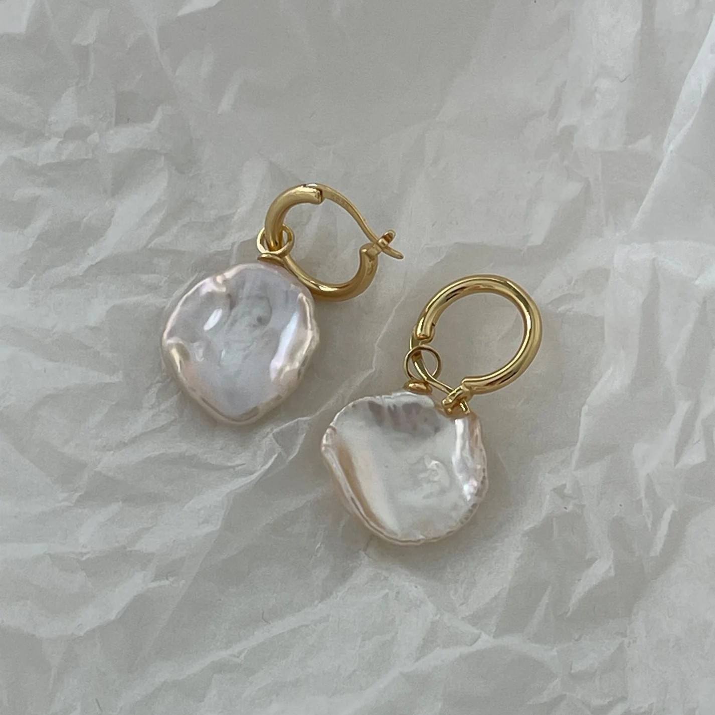 「 MOMENT 」 EARRINGS