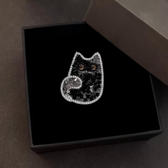 「 Chubby Black Cat 」Brooch
