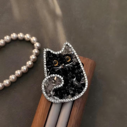 「 Chubby Black Cat 」Brooch