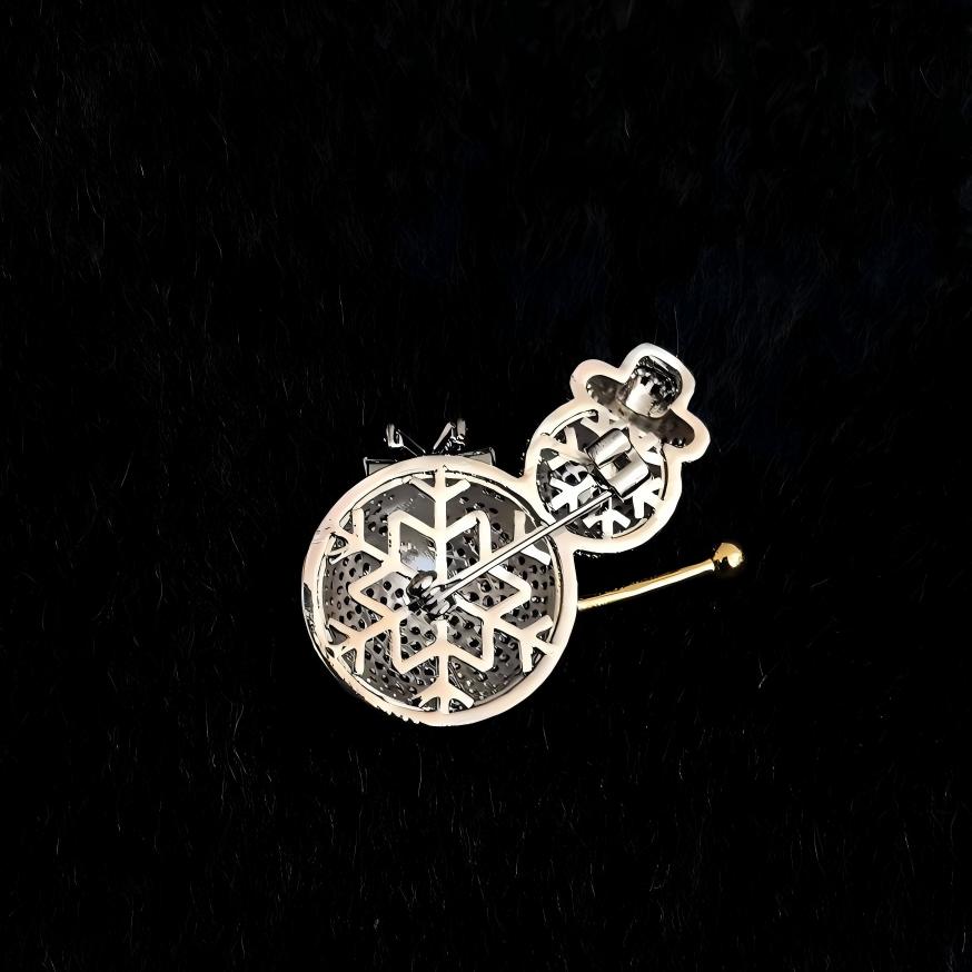 「 Snowman with a Crooked Hat 」Brooch