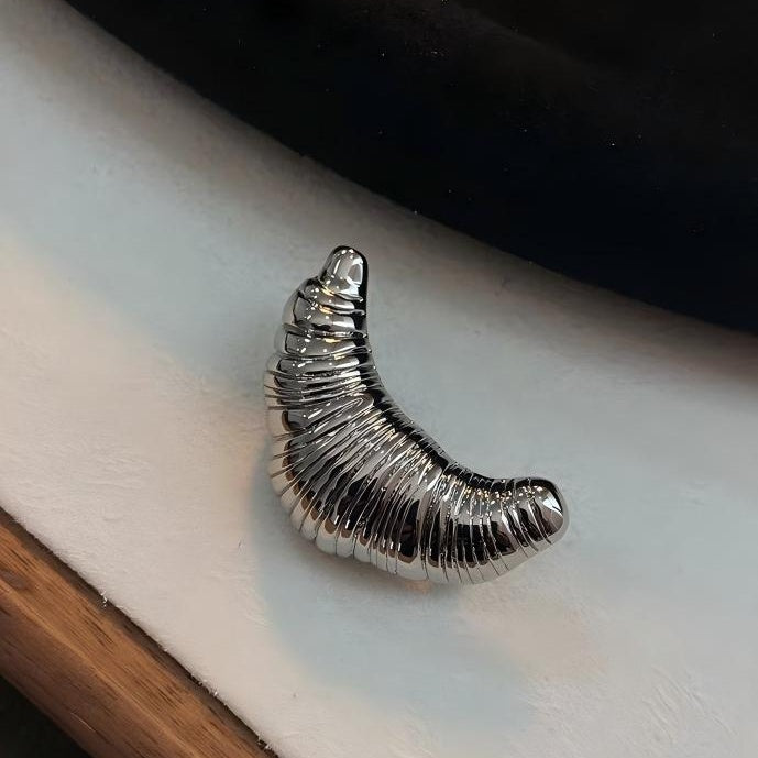 「 Croissant Mini 」Brooch