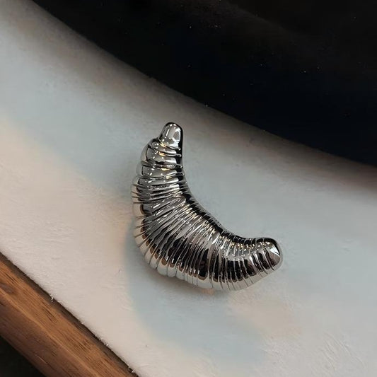 「 Croissant Mini 」Brooch