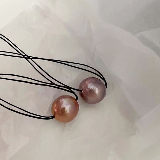 Single Colorful Baroque Pearl Pendant Necklace (Uniquely Colored Pearls, Color Randomized)