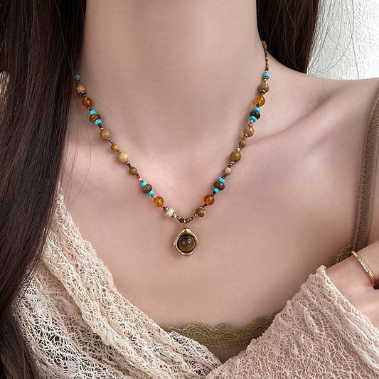 Tiger's Eye Pendant Necklace with Natural Stone Beads