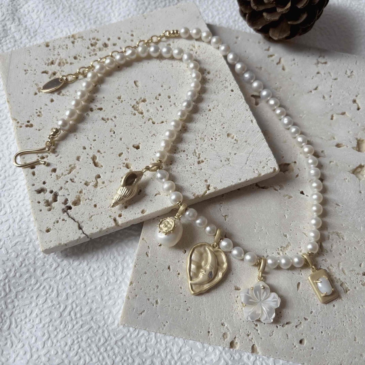 「 In the Wild 」Pearl Necklace