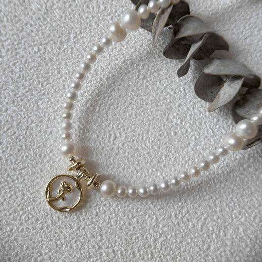 「 44 Sunsets of the Rose 」Necklace