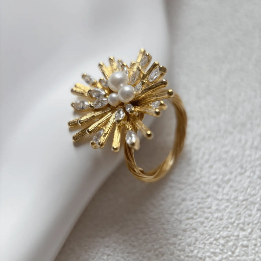 「 The Flourish 」Ring
