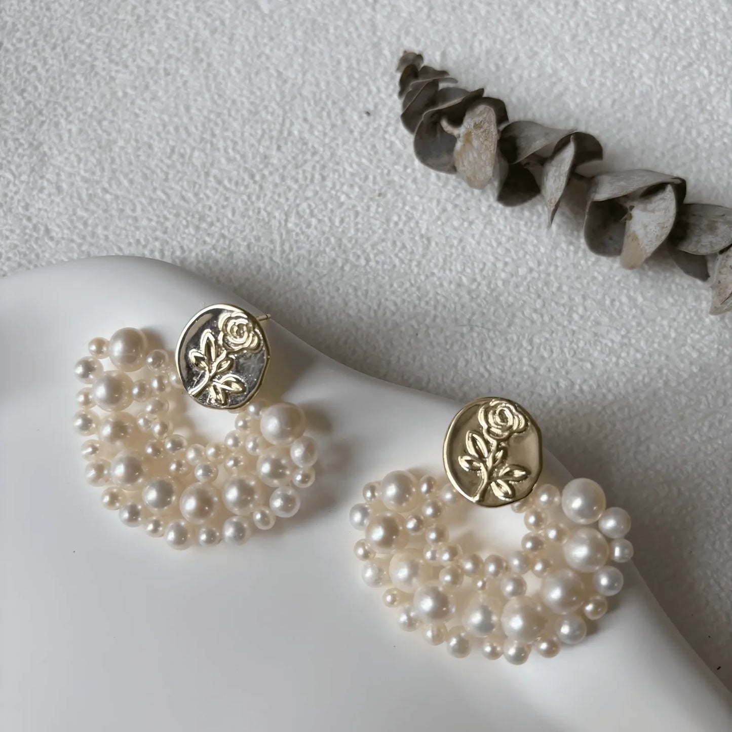 「 Hem of the Rose 」Earrings