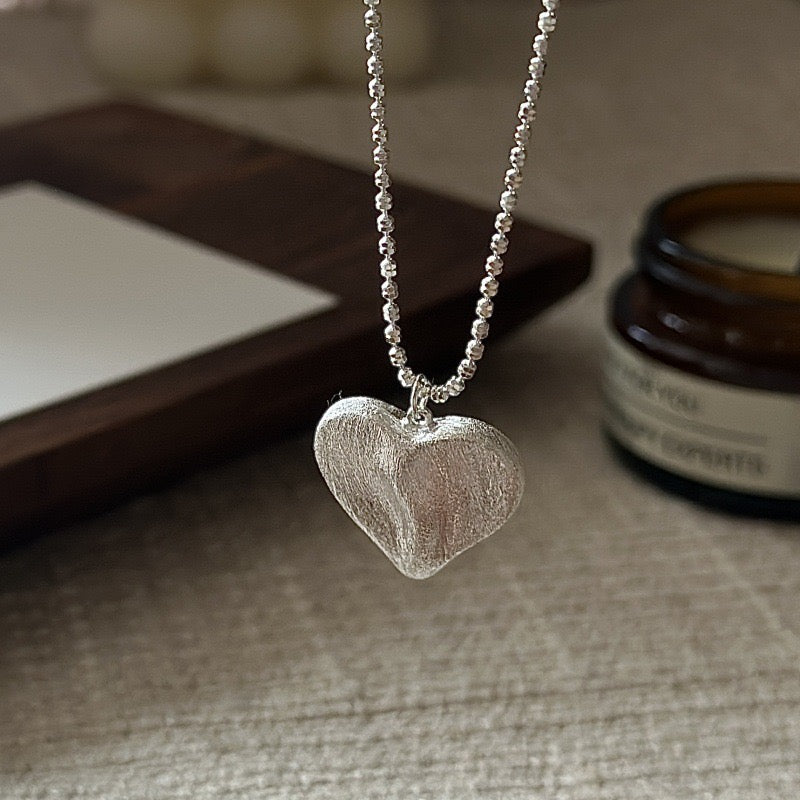 S925 Sterling Silver Vintage Heart-Shaped Pendant Necklace