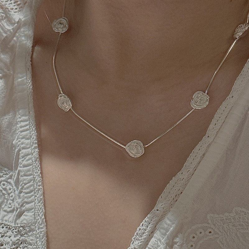 S925 Sterling Silver Rose Pendant Necklace