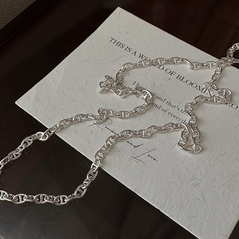 S925 Sterling Silver Pig-Nose Shaped Hollow-Out Necklace
