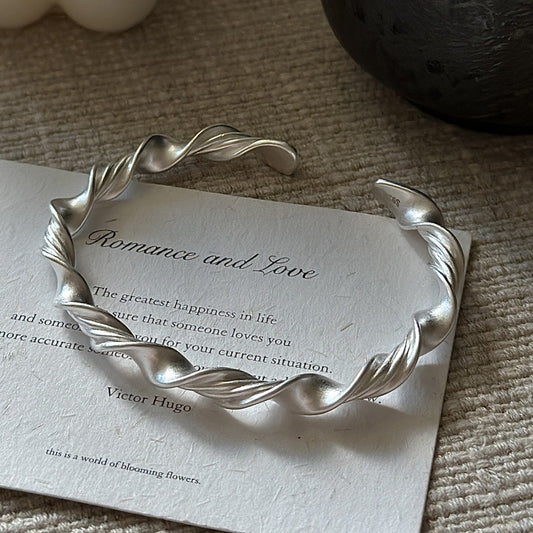 S925 Sterling Silver Twisted Pattern Bangle