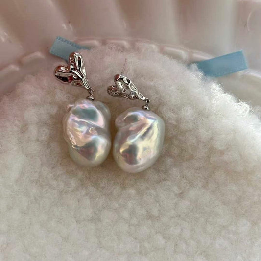 HEART LARGE BAROQUE EARRINGS