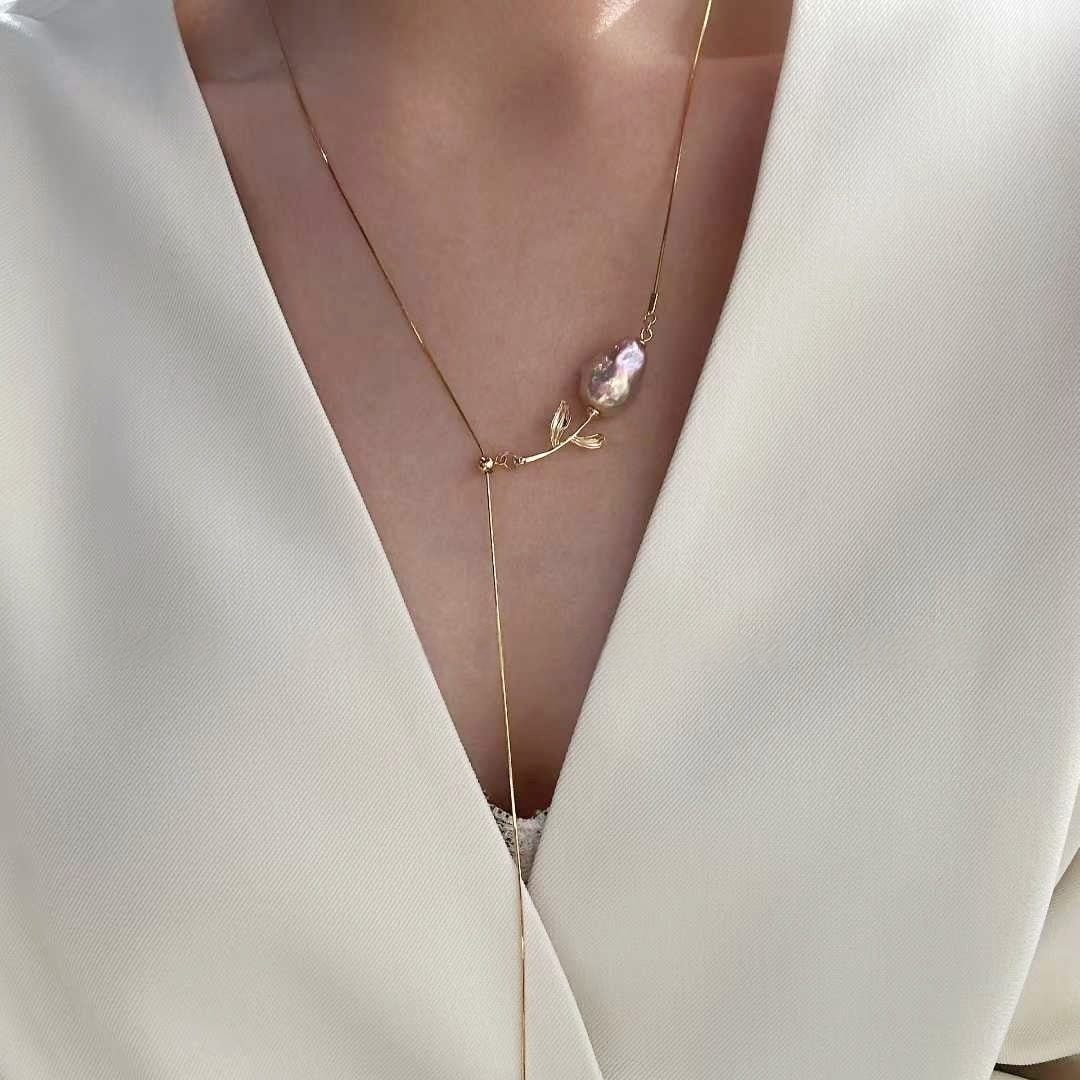 GOLDEN ROSE BAROQUE PEARL NECKLACE