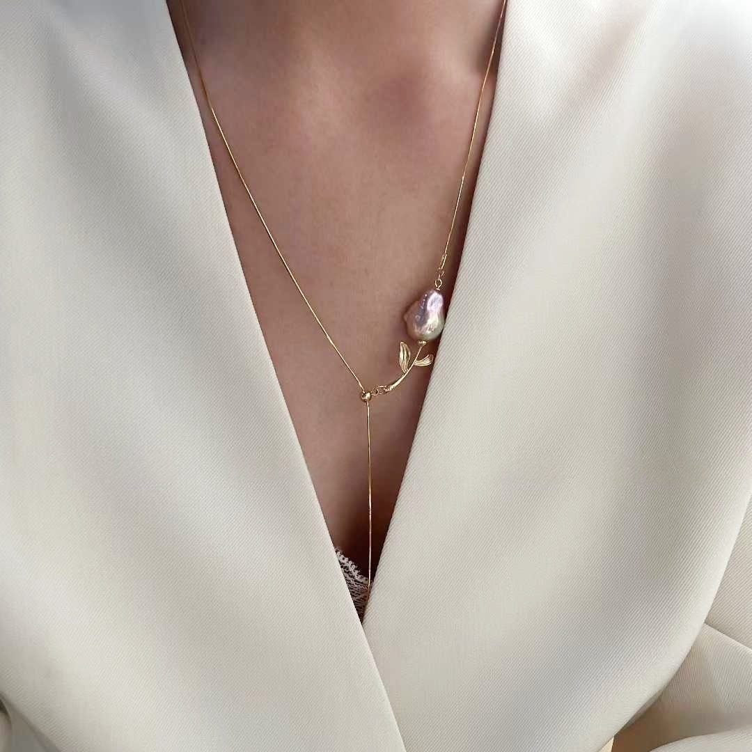 GOLDEN ROSE BAROQUE PEARL NECKLACE