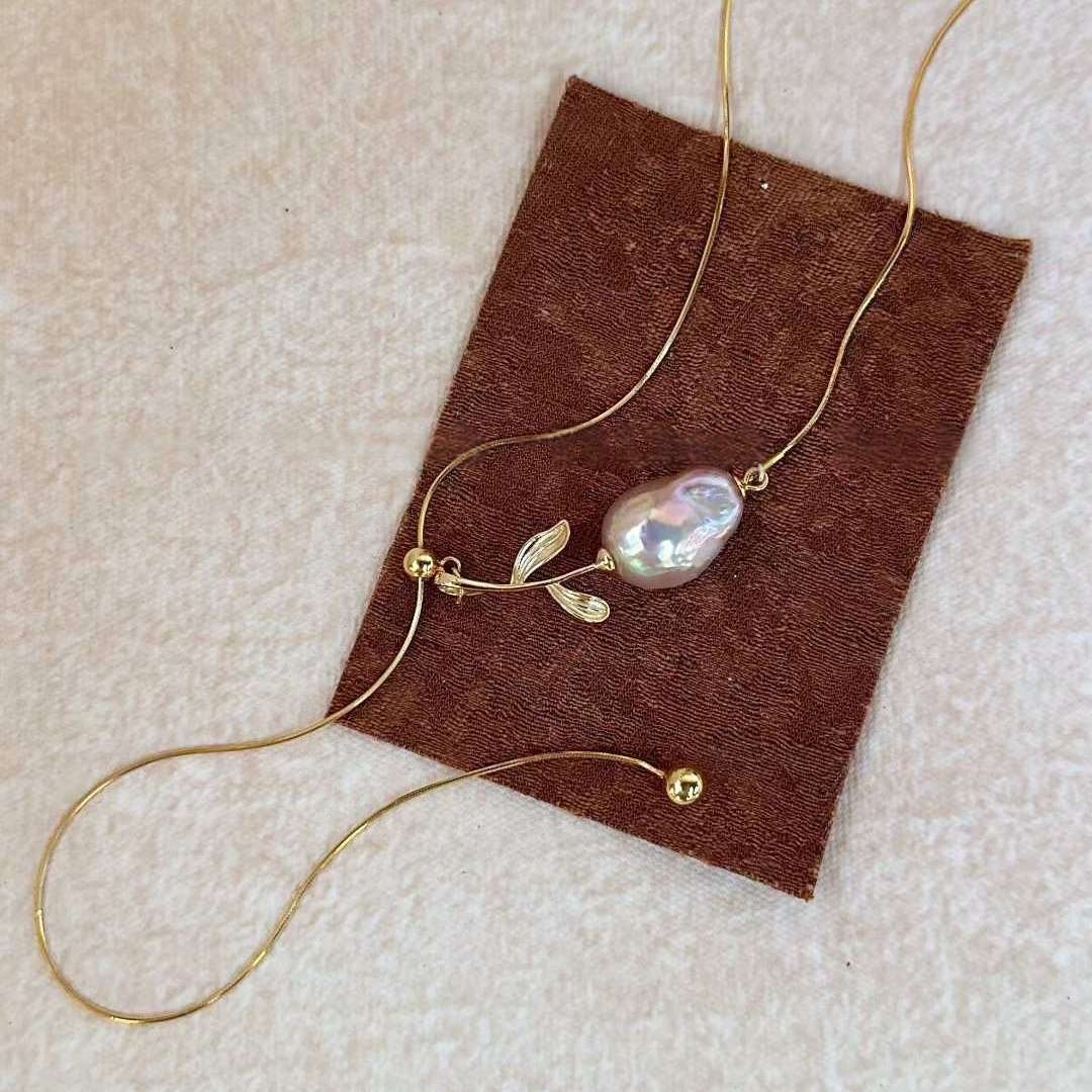 GOLDEN ROSE BAROQUE PEARL NECKLACE