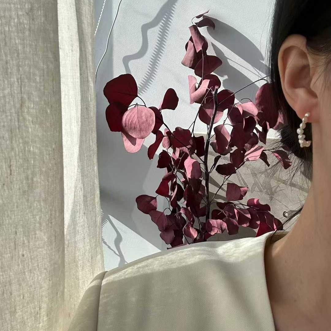 TYPE C PEARL EARRINGS