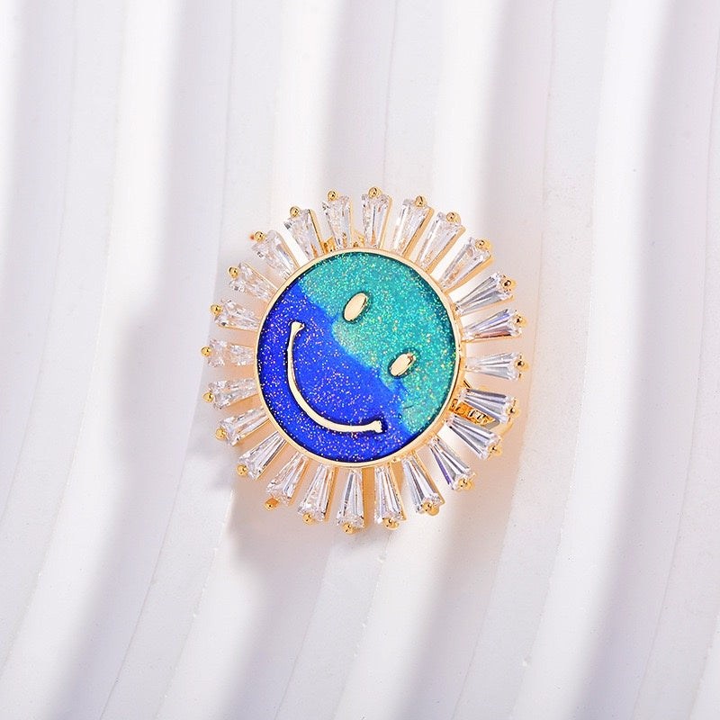 「 Smiling Face 」Brooch
