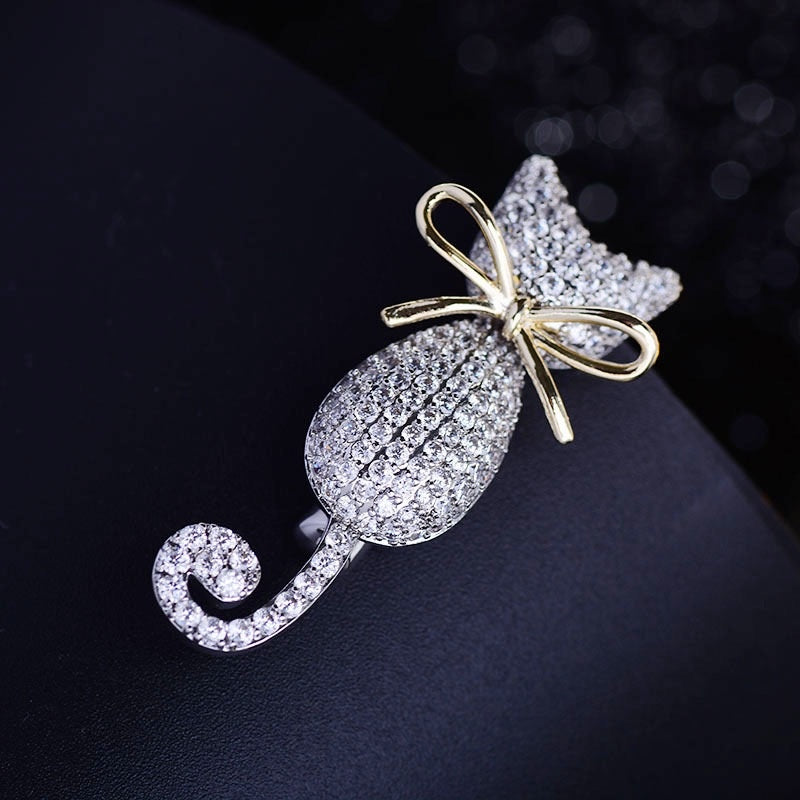 「 Long-tailed Cat 」Brooch