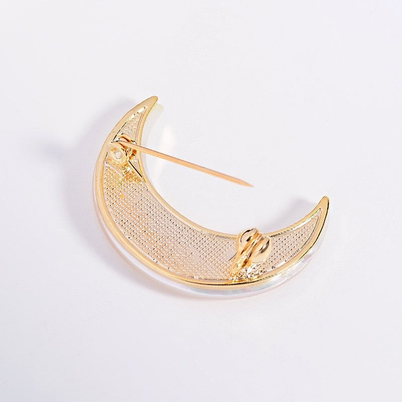 「 Crescent Moon 」Brooch