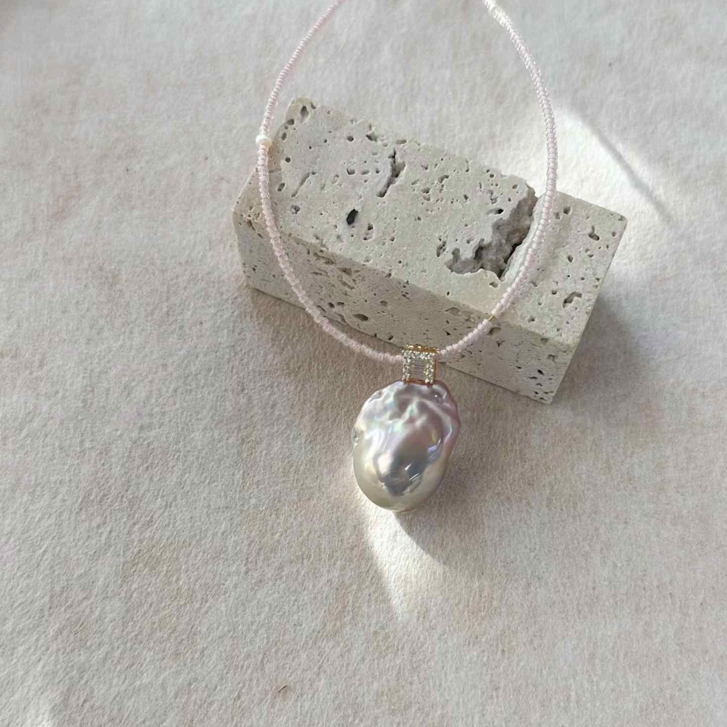 BLUSH DEW BAROQUE PEARL NECKLACE