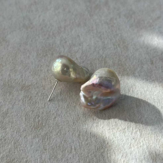 PINK BAROQUE PEARL STUD EARRINGS
