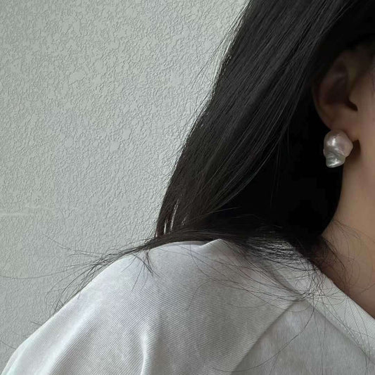 PINK BAROQUE PEARL STUD EARRINGS