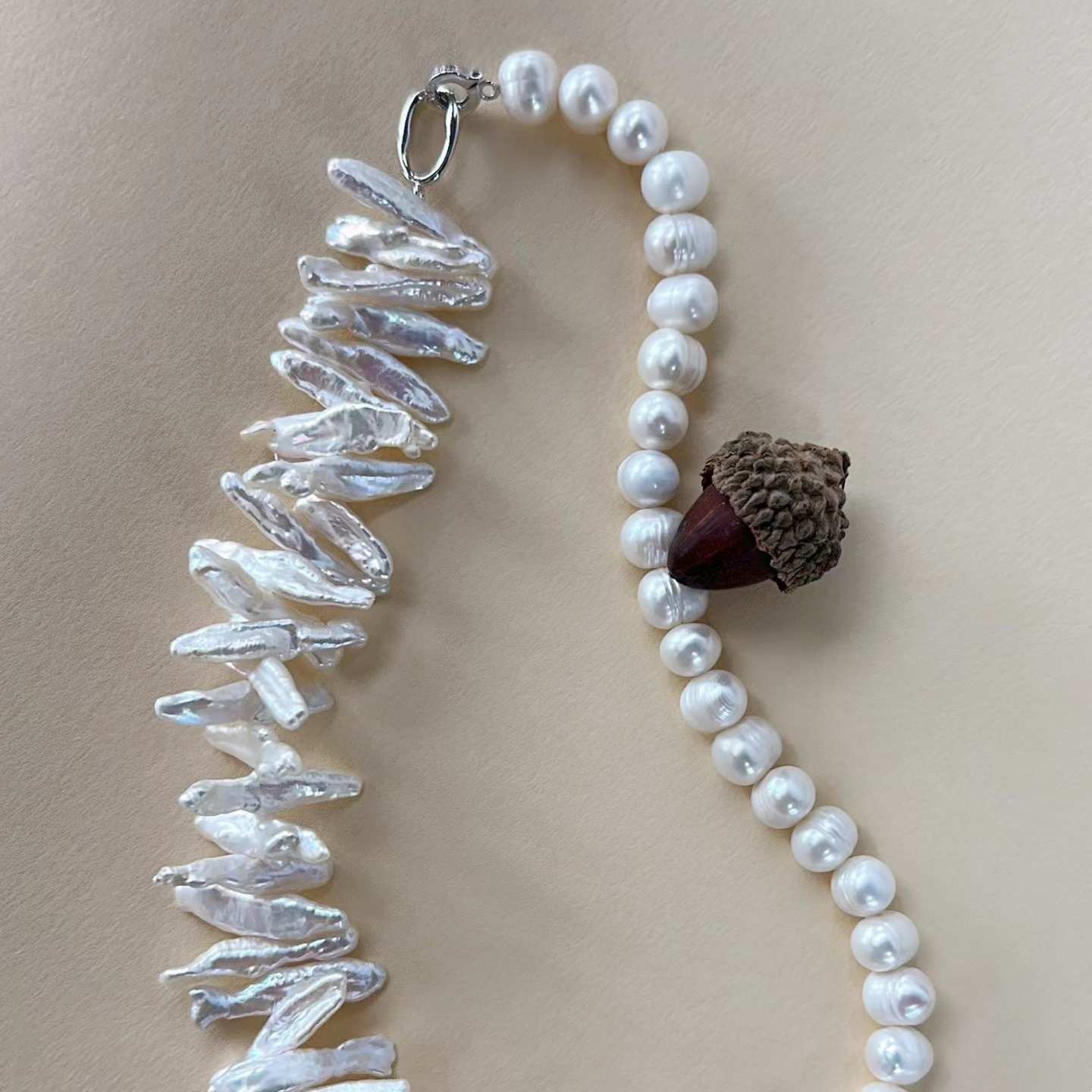 「 SOLSTICE 」 NECKLACE