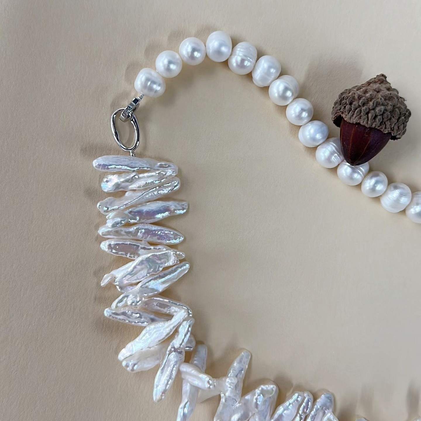 「 SOLSTICE 」 NECKLACE