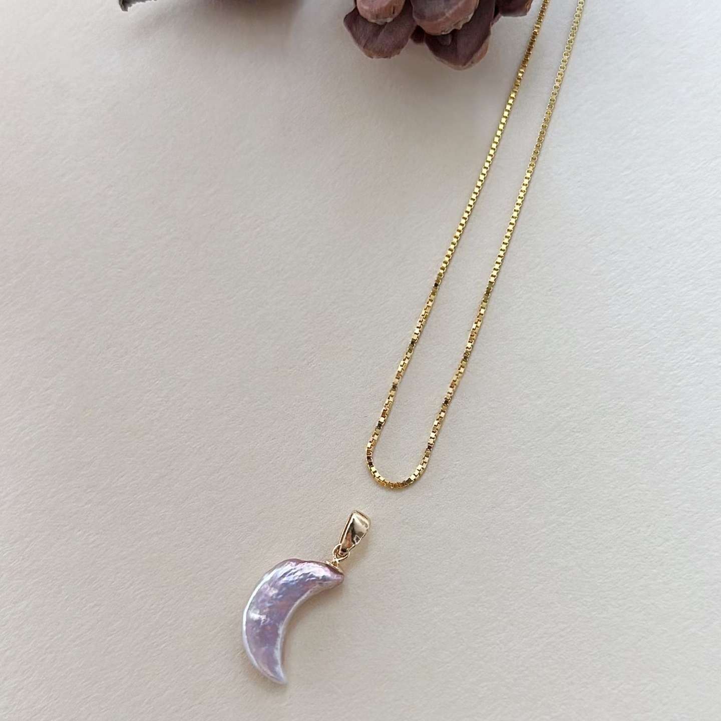 「 MOONBOW 」 NECKLACE