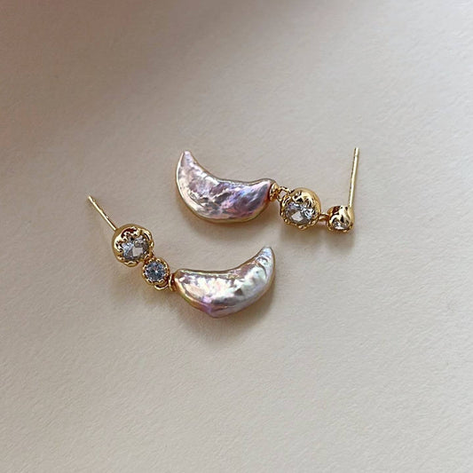 「 STARLIT MOON 」EARRINGS