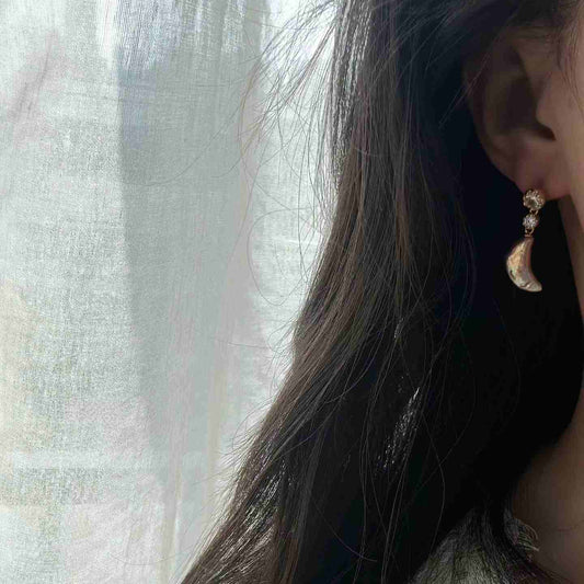 「 STARLIT MOON 」EARRINGS