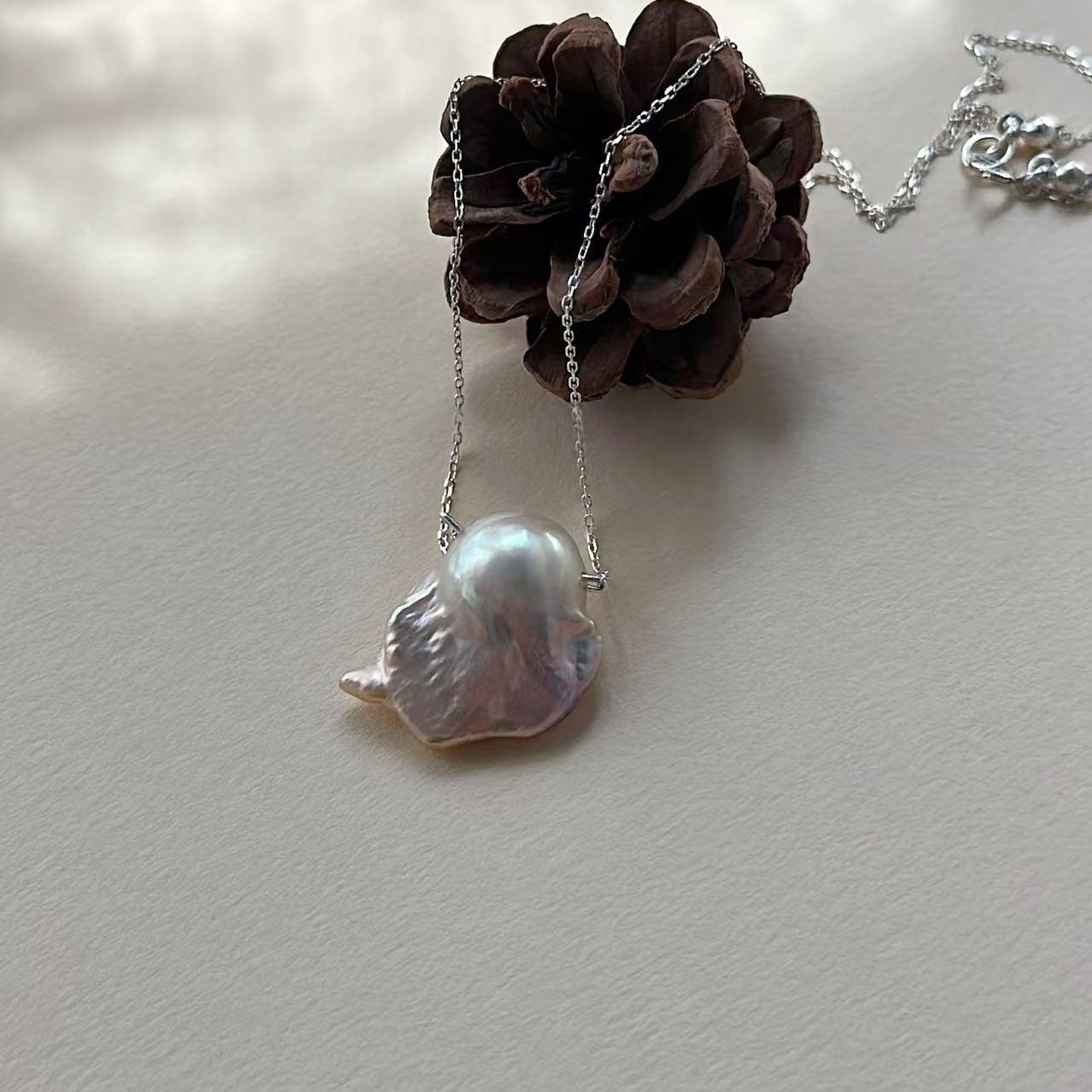 「 FIN 」NECKLACE